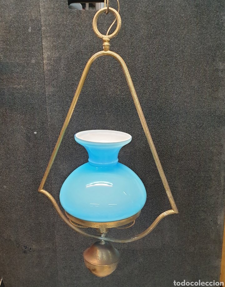 Antig&uuml;edades: Lampara de techo opalina azul - Foto 2