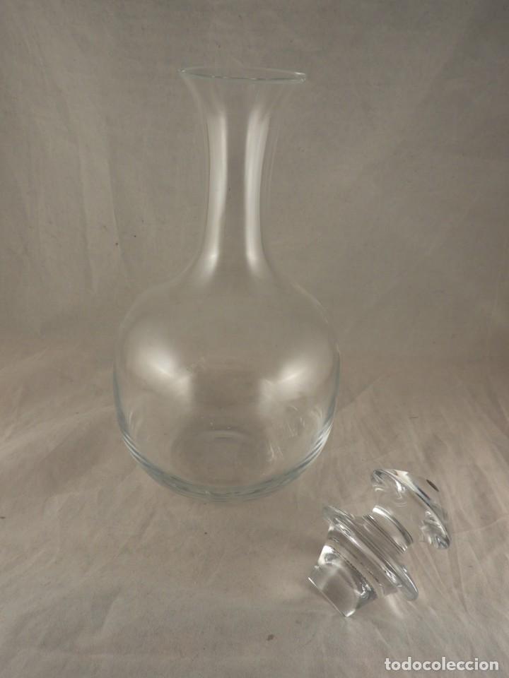 Antig&uuml;edades: BOTELLA DE CRISTAL CON FORMAS LISAS - Foto 2