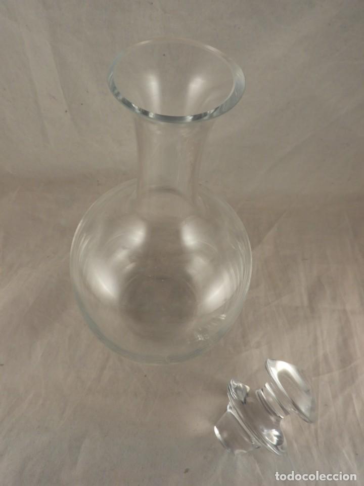 Antig&uuml;edades: BOTELLA DE CRISTAL CON FORMAS LISAS - Foto 3