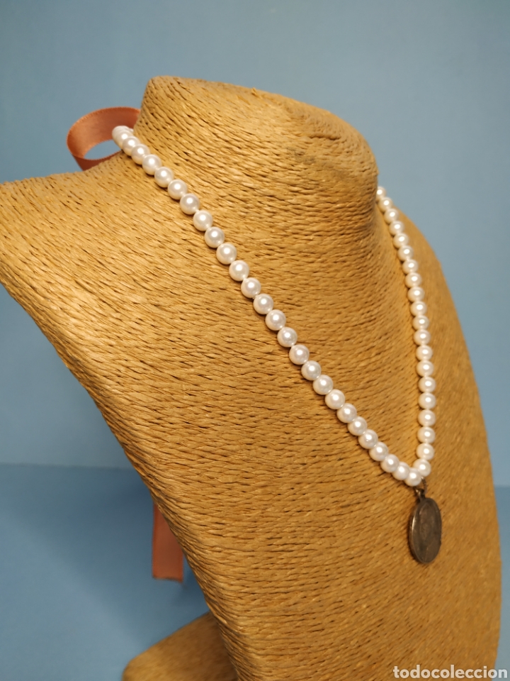 Antig&uuml;edades: COLLAR DE PERLAS CON MEDALLA ( 0097 ) - Foto 3