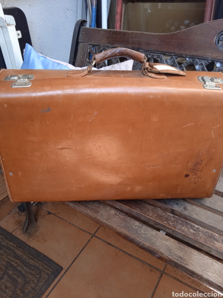 Antig&uuml;edades: Maleta piel muy antigua