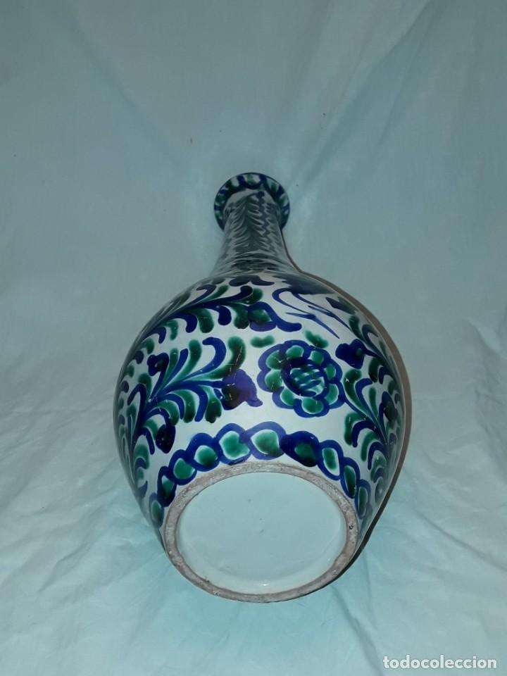 Antigüedades: Bello jarrón boca estrecha cerámica Fajalauza Granada 29cm - Foto 6 - 246891085