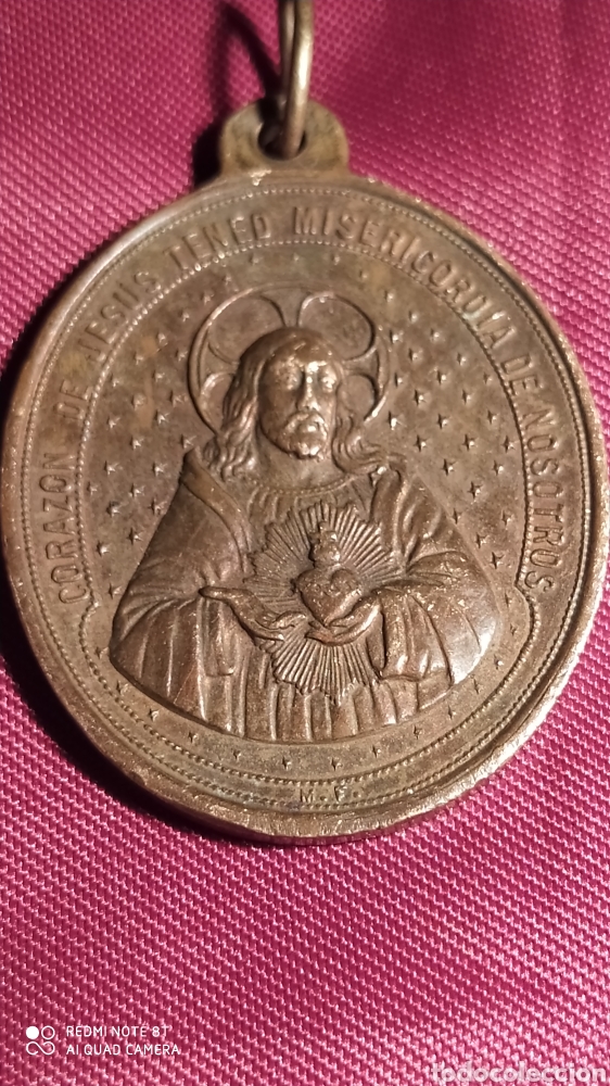 Antig&uuml;edades: MEDALLA CORAZ&Oacute;N DE JESUS - Foto 1
