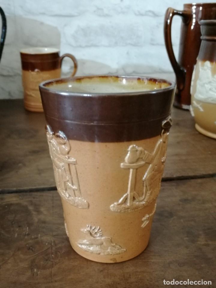 Antig&uuml;edades: Vaso de cer&aacute;mica inglesa LAMBERT. 11 cm. - Foto 1