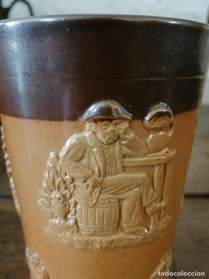 Antig&uuml;edades: Vaso de cer&aacute;mica inglesa LAMBERT. 11 cm. - Foto 2
