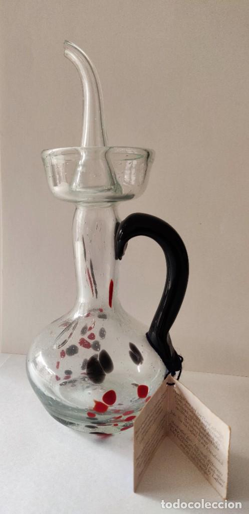 Antig&uuml;edades: Aceitera artesana - Foto 1