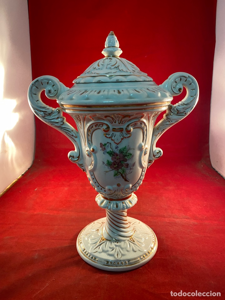 Antig&uuml;edades: Antiguo Jarr&oacute;n de porcelana - Foto 1