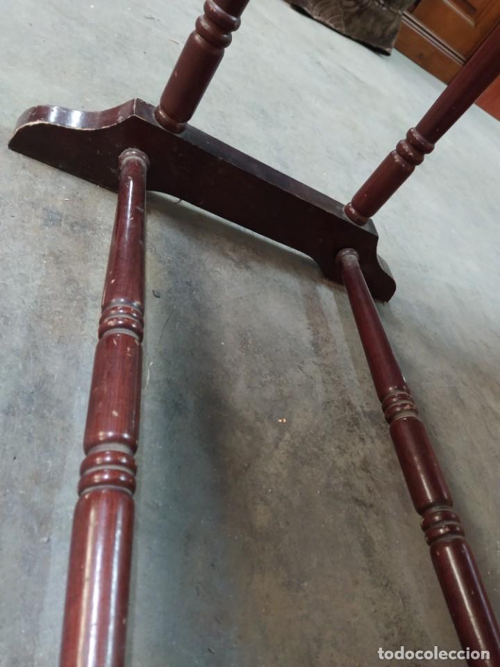 Antig&uuml;edades: ESCRITORIO AUXILIAR. MADERA maciza - Foto 4