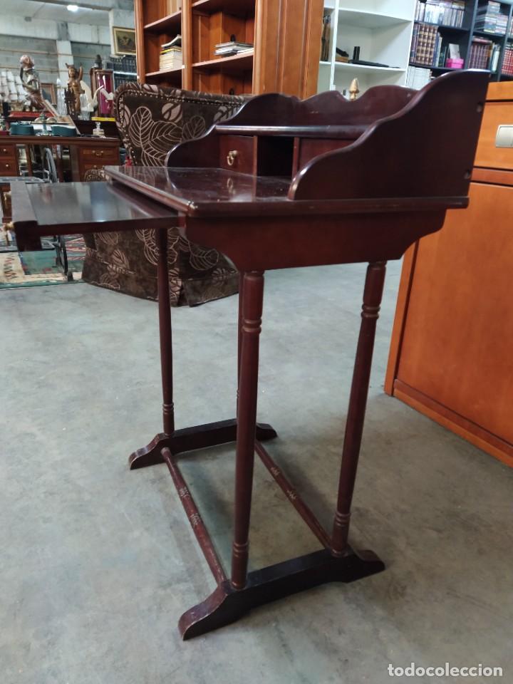 Antig&uuml;edades: ESCRITORIO AUXILIAR. MADERA maciza - Foto 5