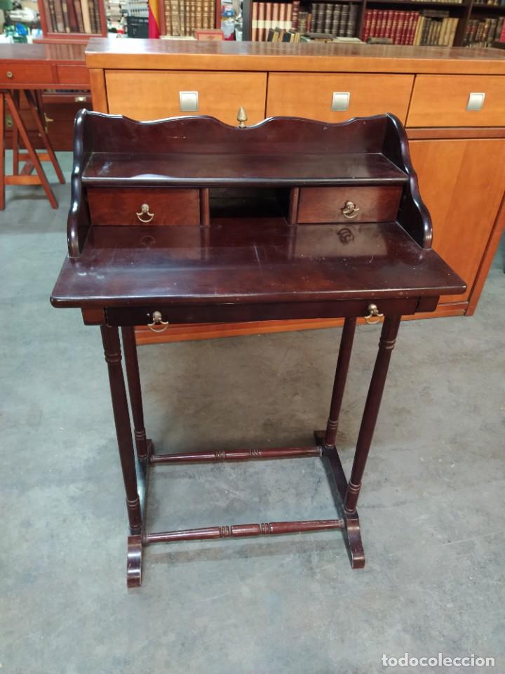 Antig&uuml;edades: ESCRITORIO AUXILIAR. MADERA maciza - Foto 8