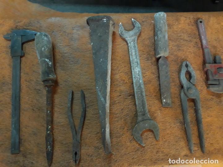 Antig&uuml;edades: LOTE DE 8 HERRAMIENTAS ANTIGUAS