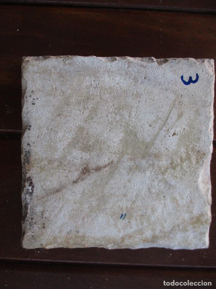 Antig&uuml;edades: Azulejo pintado siglo XVII - Foto 2