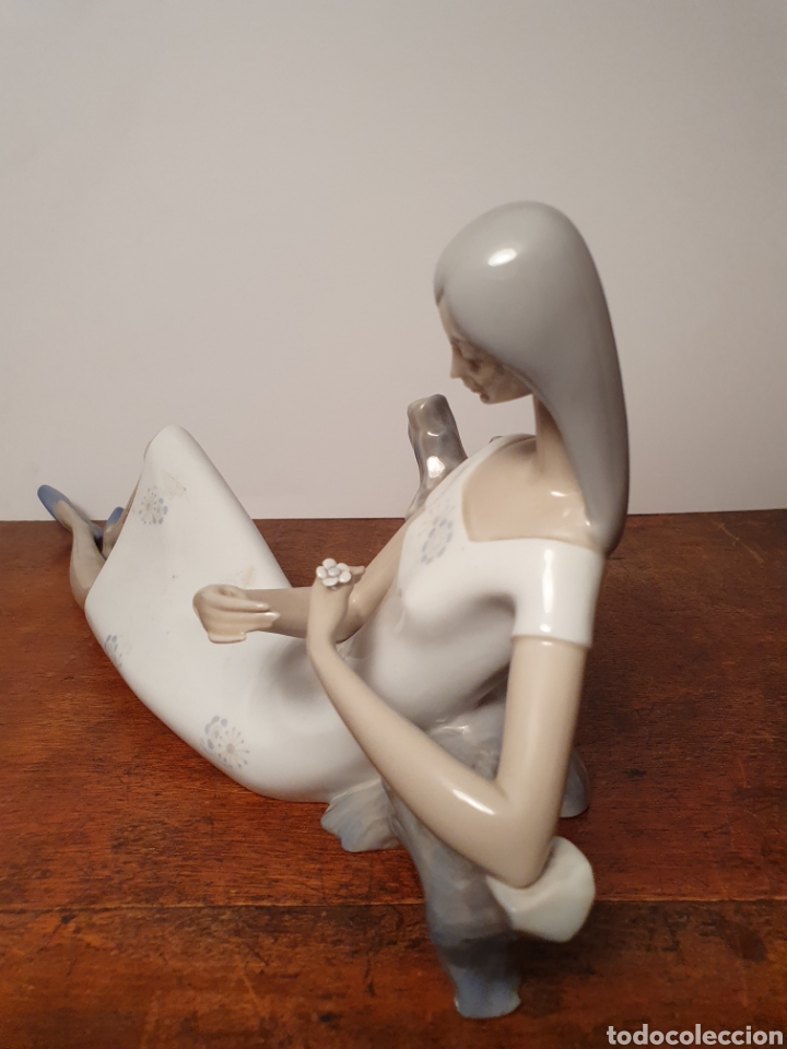 Antig&uuml;edades: Joven con margarita - Lladro - Foto 8