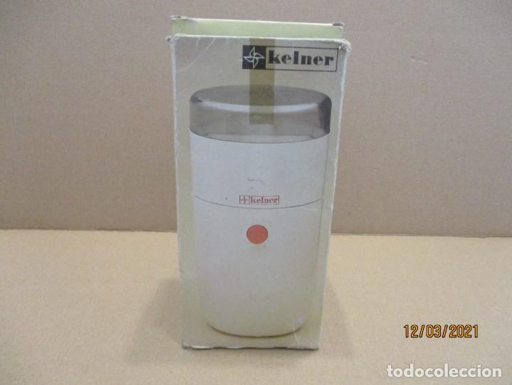 Antiquit&auml;ten: Molinillo de caf&eacute; kelner modelo jv a&ntilde;os 70 va con caja Made in spain funciona ok vintage atrezzo