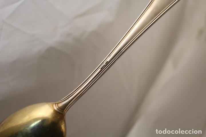 Antig&uuml;edades: cucharon en plata de ley punzonada - Foto 3
