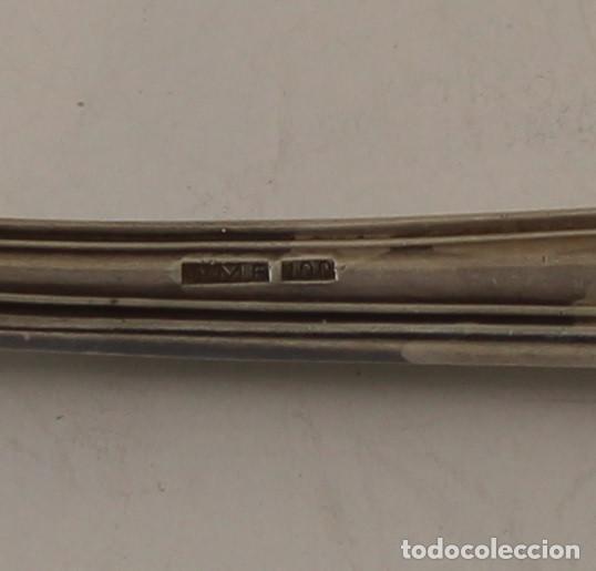 Antig&uuml;edades: cucharon en plata de ley punzonada - Foto 7