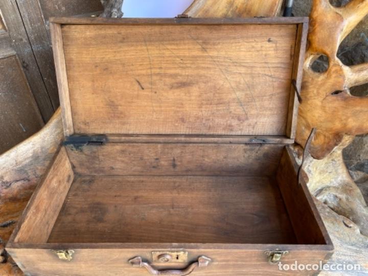 Antig&uuml;edades: MALETA DE EMIGRANTES - Foto 4