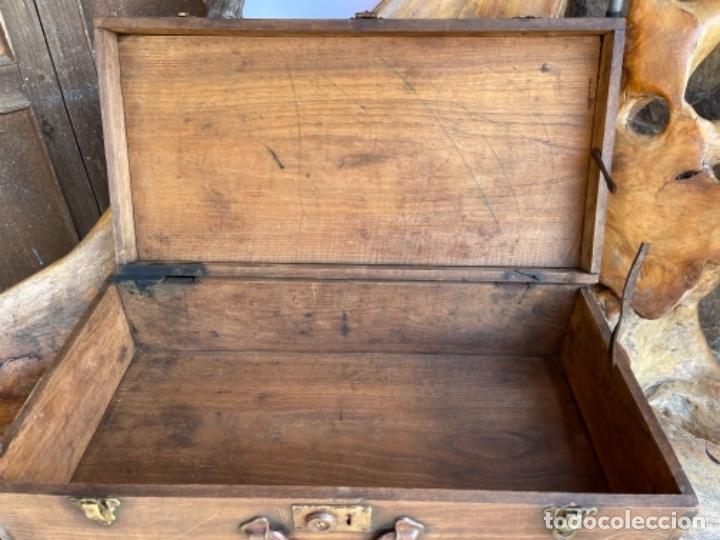 Antig&uuml;edades: MALETA DE EMIGRANTES - Foto 6