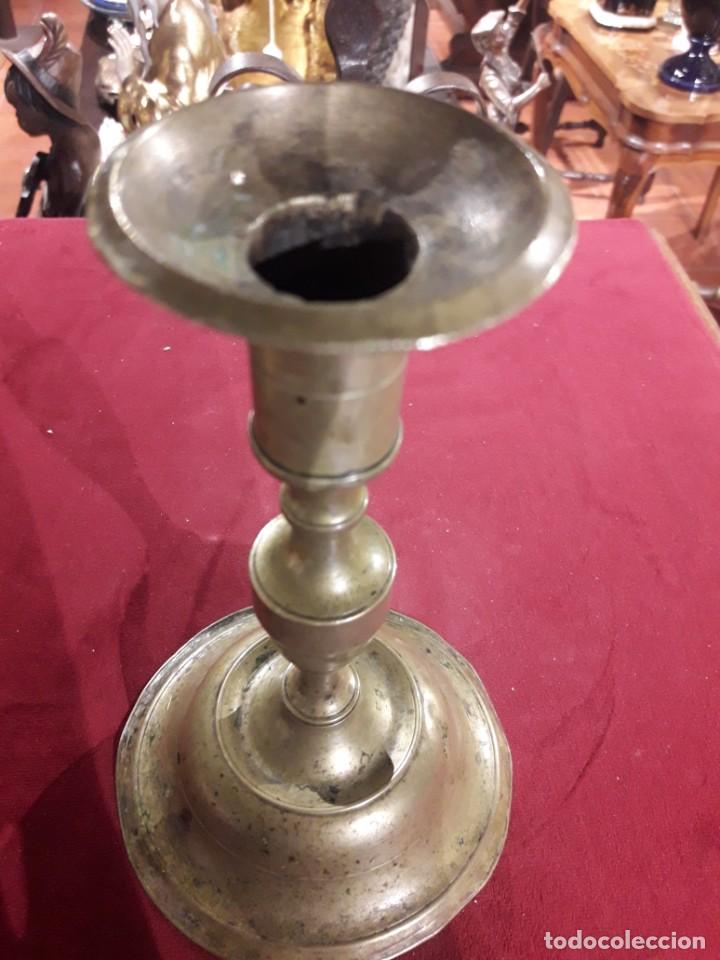 Antig&uuml;edades: Candelero Isabelino - Foto 3