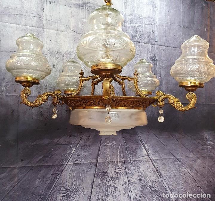 Antig&uuml;edades: LAMPARA DE BRONCE MACIZO - Foto 2