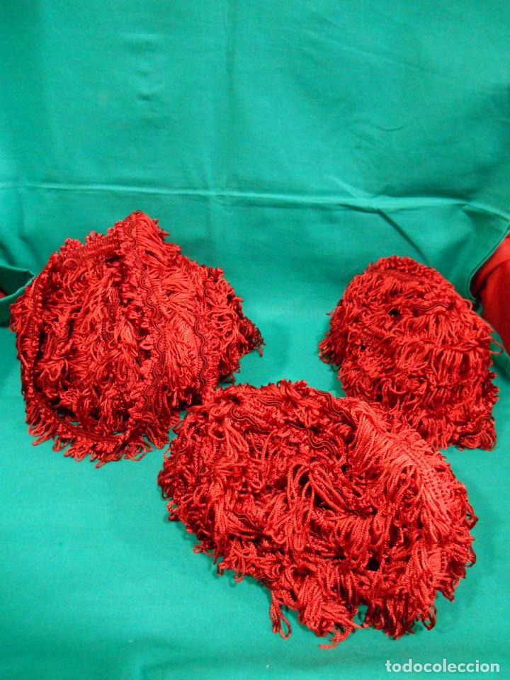 Antig&uuml;edades: LOTE TRES RETALES DE PASAMANERIA - DE ANTIGUA MERCERIA -