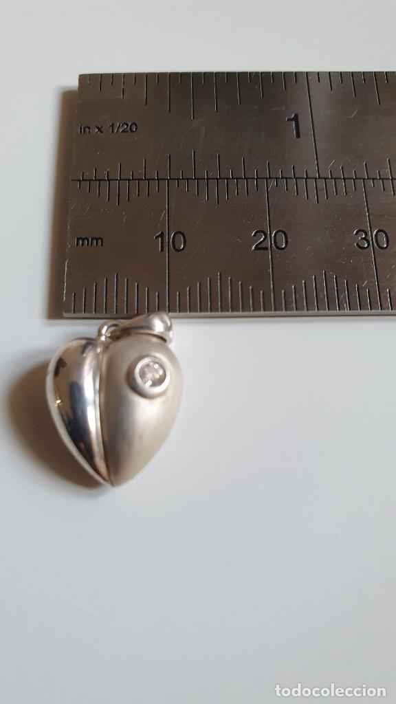 Antig&uuml;edades: Colgante de plata en forma de corazon - Foto 7