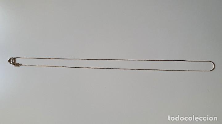 Antig&uuml;edades: Cadena de plata muy fina - Foto 1