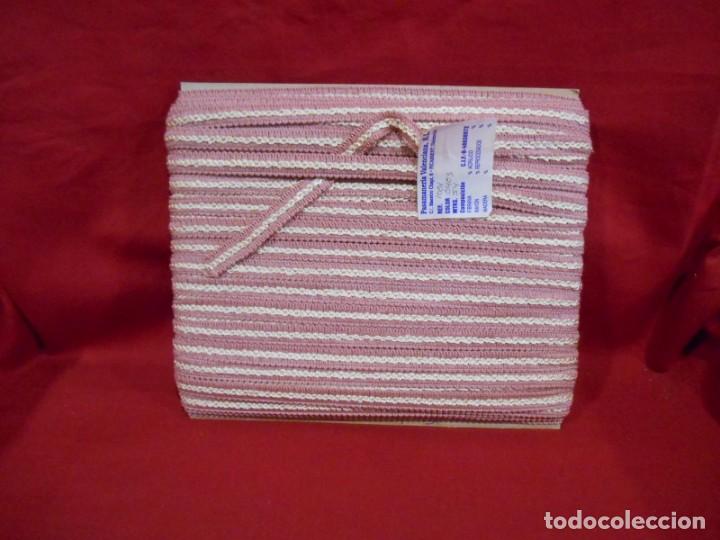 Antig&uuml;edades: LOTE RETAL DE PASAMANERIA - DE ANTIGUA MERCERIA -