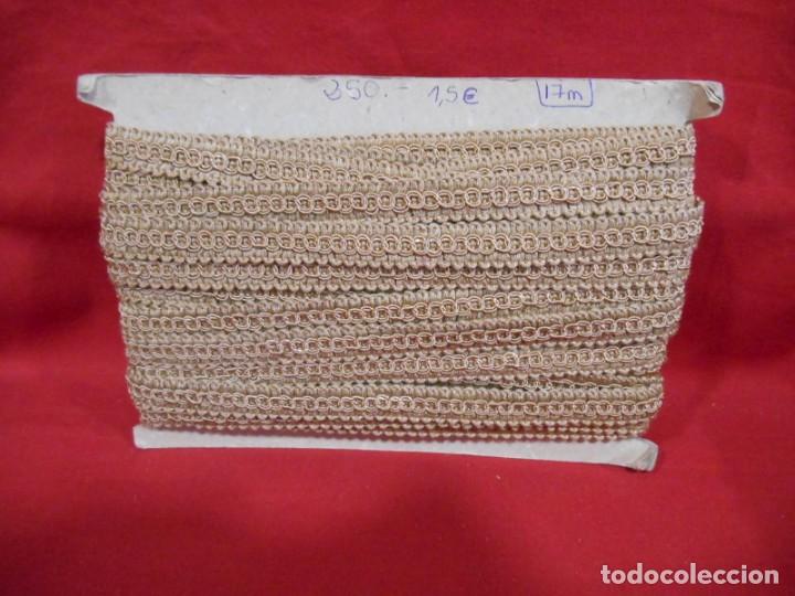 Antig&uuml;edades: LOTE RETAL DE PASAMANERIA - DE ANTIGUA MERCERIA -