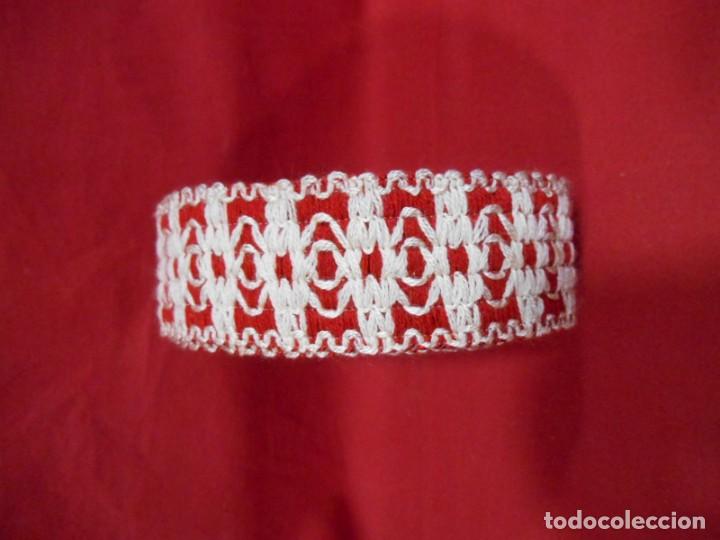 Antig&uuml;edades: LOTE RETAL DE PASAMANERIA - DE ANTIGUA MERCERIA -