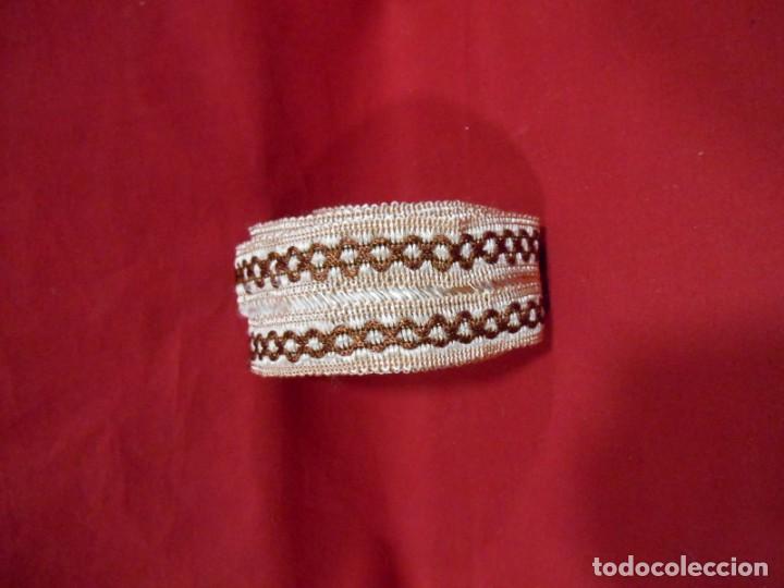 Antig&uuml;edades: LOTE RETAL DE PASAMANERIA - DE ANTIGUA MERCERIA -