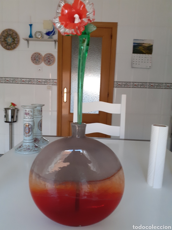 Antig&uuml;edades: Conjunto de jarr&oacute;n y flor en cristal de Murano - Foto 1