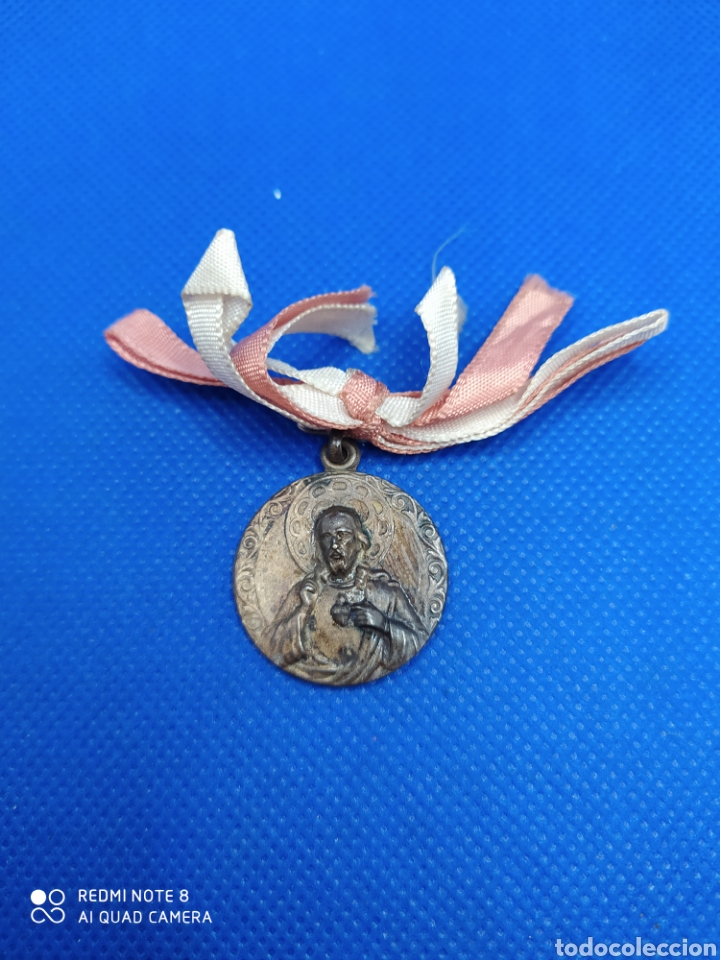 Antig&uuml;edades: Medalla coraz&oacute;n de Jes&uacute;s. Medalla- 22cm - Foto 1