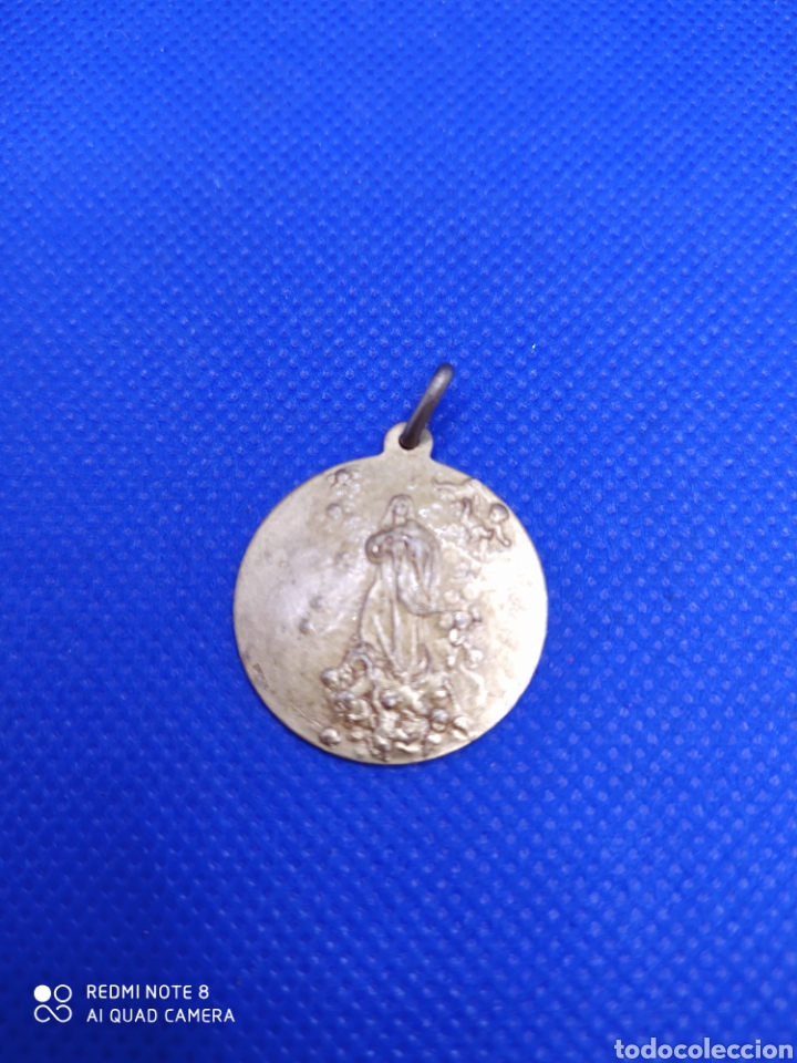 Antig&uuml;edades: Medalla Virgen Inmaculada. 22cm - Foto 1