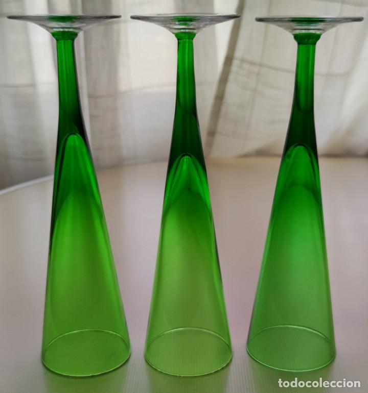 Antig&uuml;edades: COPAS DE CRISTAL SOPLADO TIPO FLAUTA - Foto 4