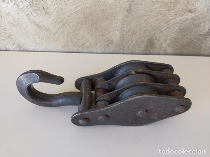 Antig&uuml;edades: ANTIGUA POLEA TRIPLE - Foto 2