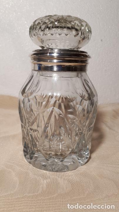 Antig&uuml;edades: Tarro de cristal tallado - Foto 1