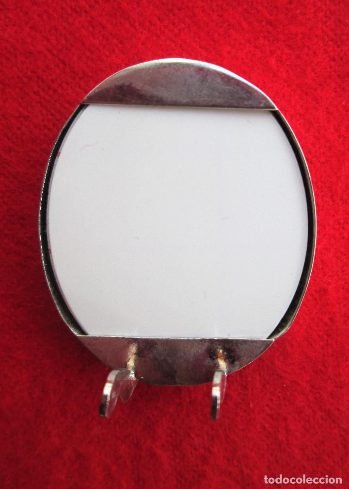 Antig&uuml;edades: PEQUE&Ntilde;O MARCO DE PLATA - Foto 2