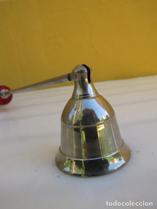 Antig&uuml;edades: 19.- Apagavelas bolas cristal - Foto 3