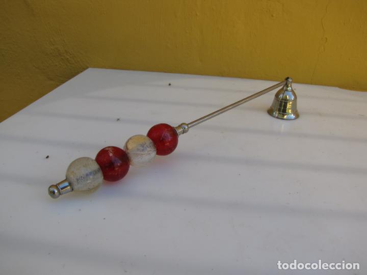 Antig&uuml;edades: 19.- Apagavelas bolas cristal - Foto 1