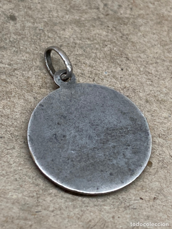 Antig&uuml;edades: Medalla de plata religiosa - Foto 2