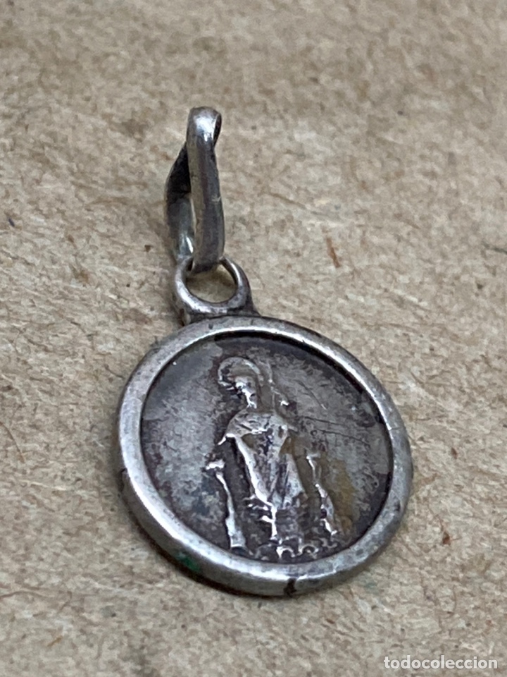 Antig&uuml;edades: Medalla religiosa de plata - Foto 1