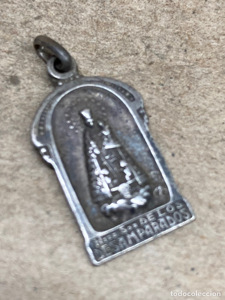 Antig&uuml;edades: Medalla de plata religiosa - Foto 1