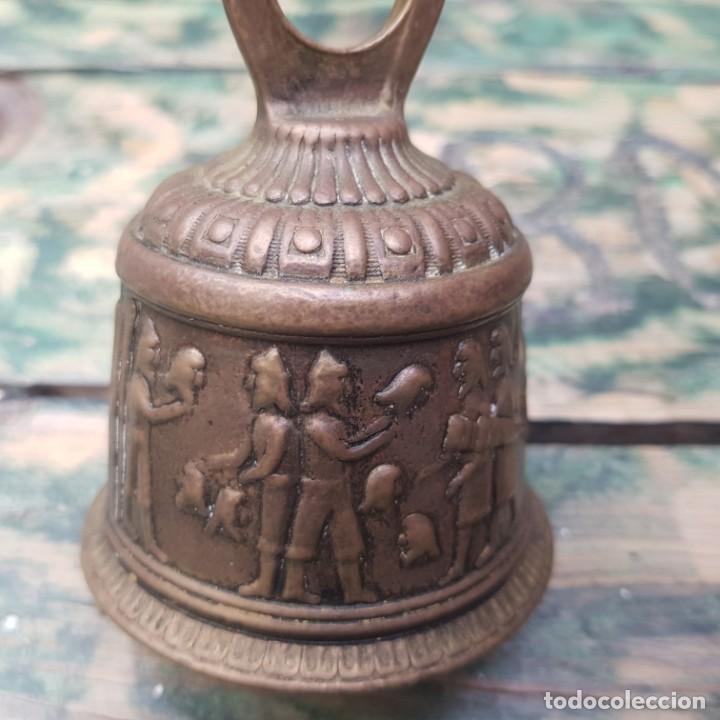 Antig&uuml;edades: PEQUE&Ntilde;A CAMPANA EN BRONCE - Foto 5