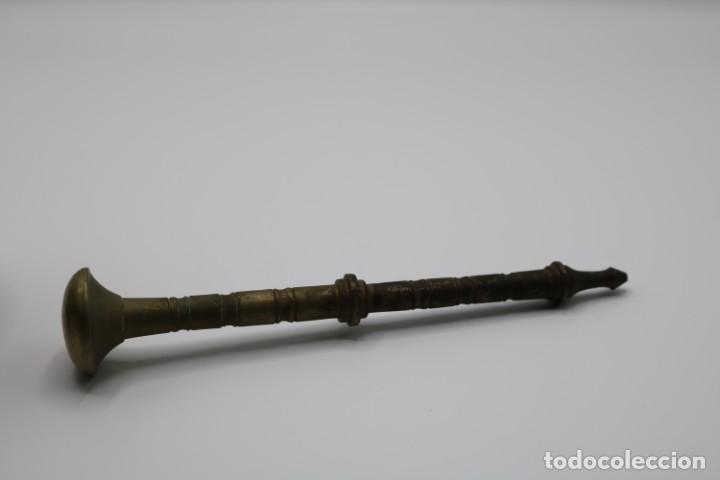 Antig&uuml;edades: Mortero de bronce muy antiguo - Foto 8