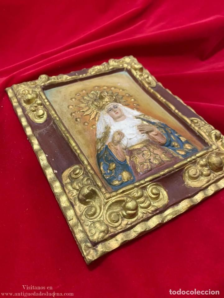 Antig&uuml;edades: RELIEVE VIRGEN DE PALIO PINTADA A MANO - Foto 3
