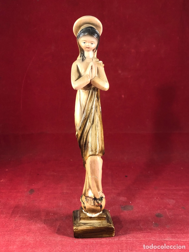 Antig&uuml;edades: Figura Madera de virgen rezando - Foto 1