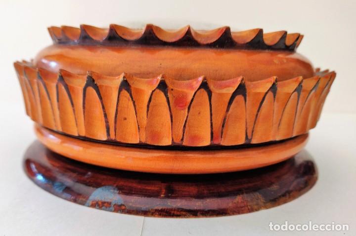 Antig&uuml;edades: Caja de madera - Foto 8