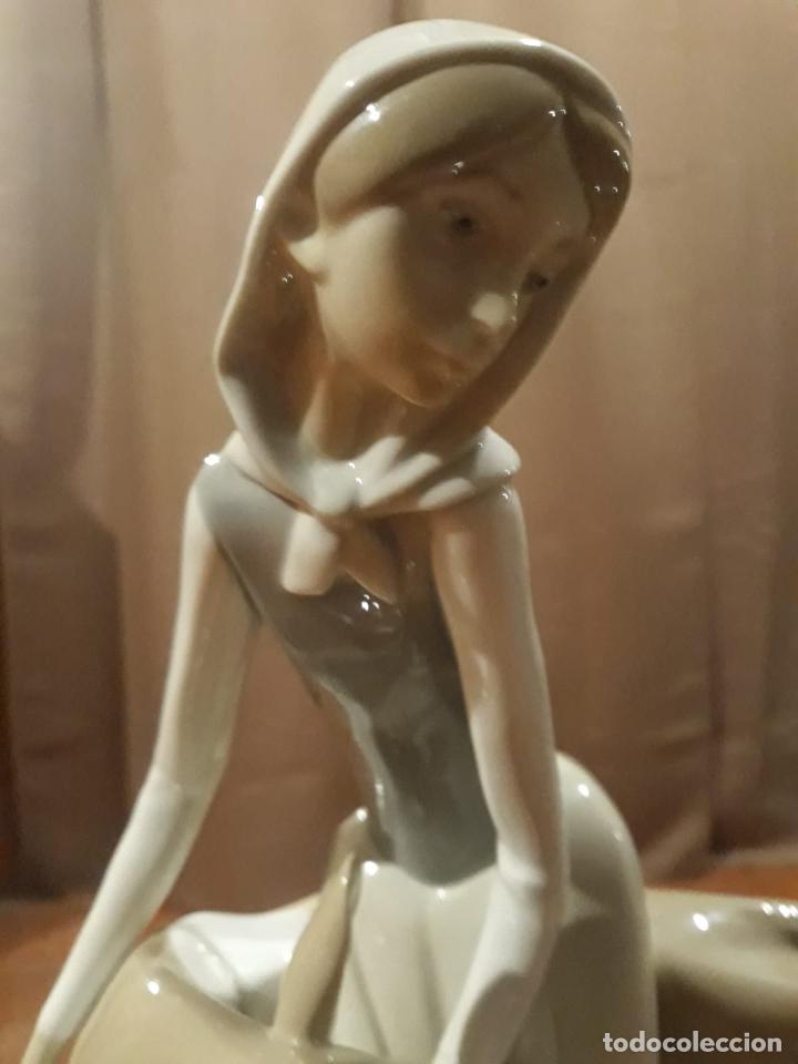 Antig&uuml;edades: FIGURA LLADR&Oacute; - Foto 5