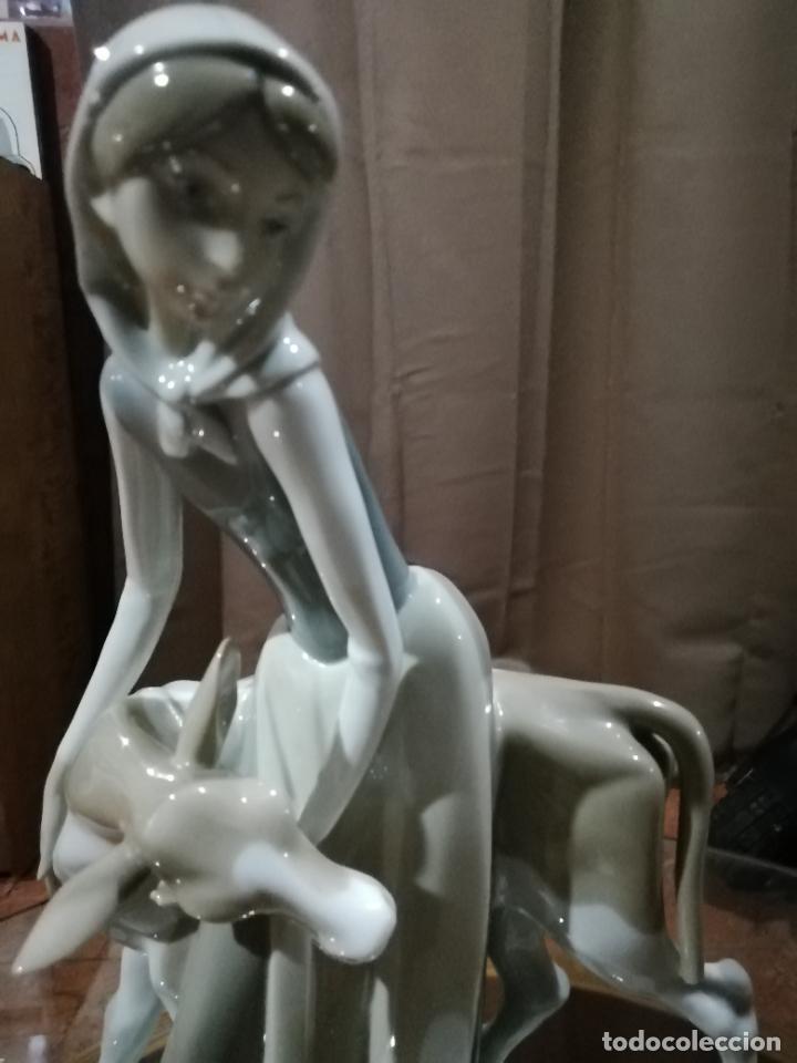 Antig&uuml;edades: FIGURA LLADR&Oacute; - Foto 8